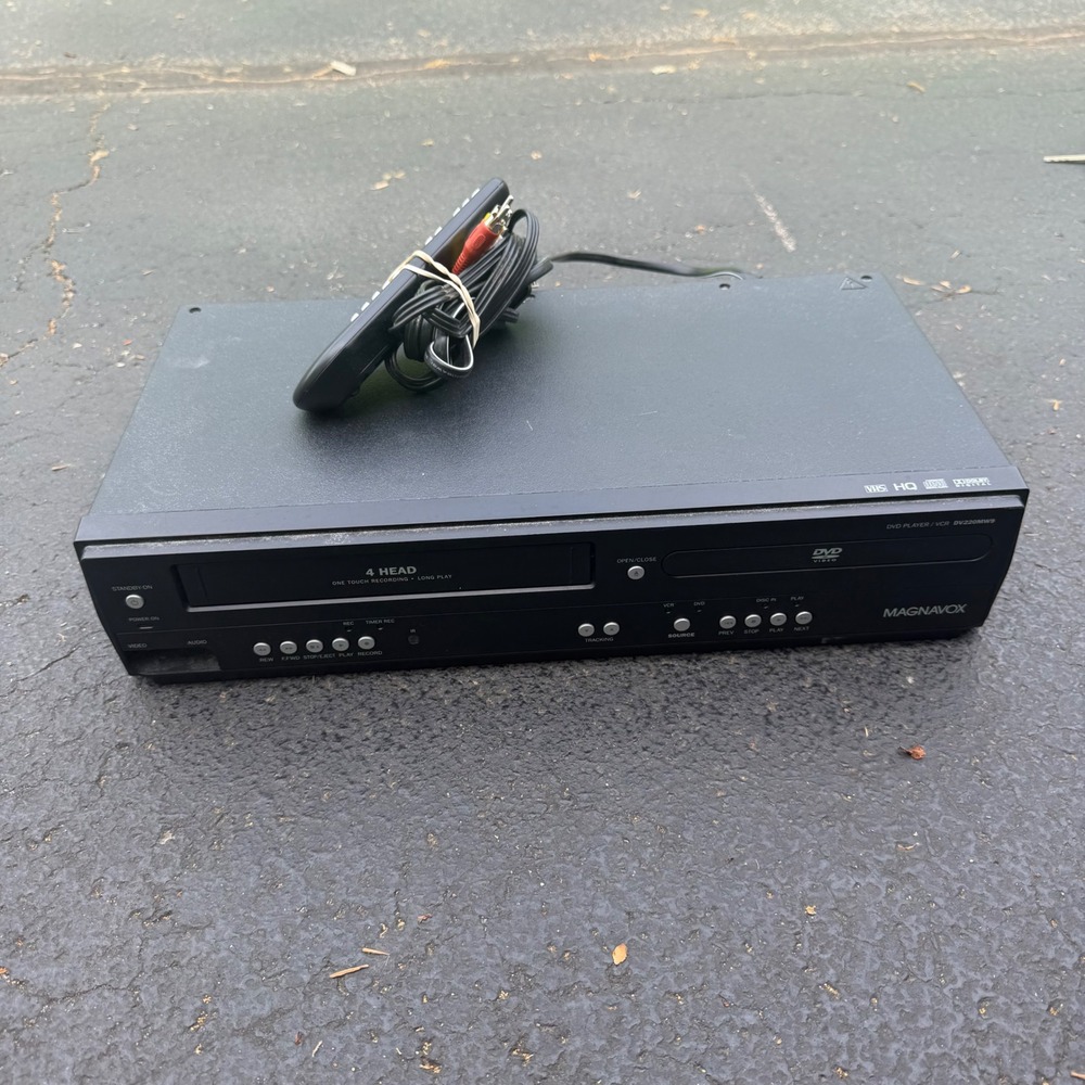 Magnavox DV220MW9 DVD Player VCR Combo 4 Head Hi-Fi VHS Black with Remote AV